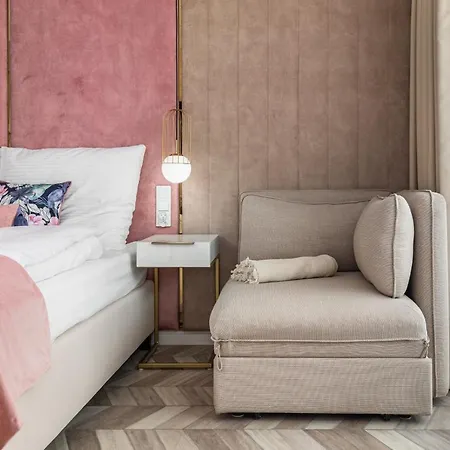 Golden Line Апартаменты *