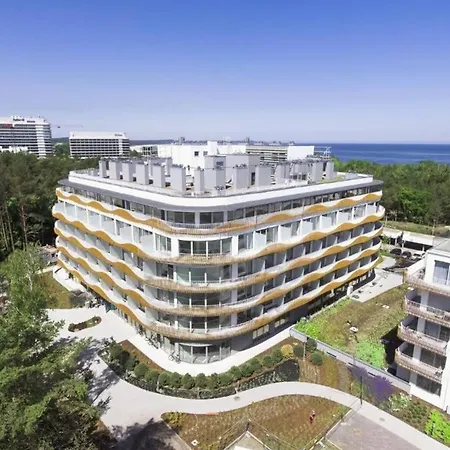 Golden Line Appartement *